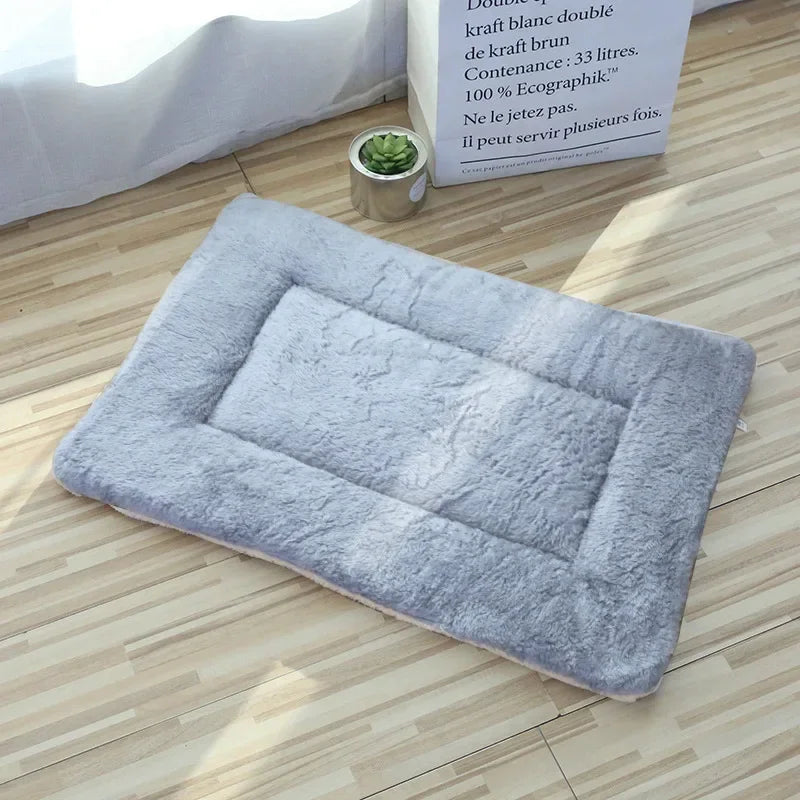Double-Sided Pet Mat – Plush Sleeping Bed for Cats & Small Dogs