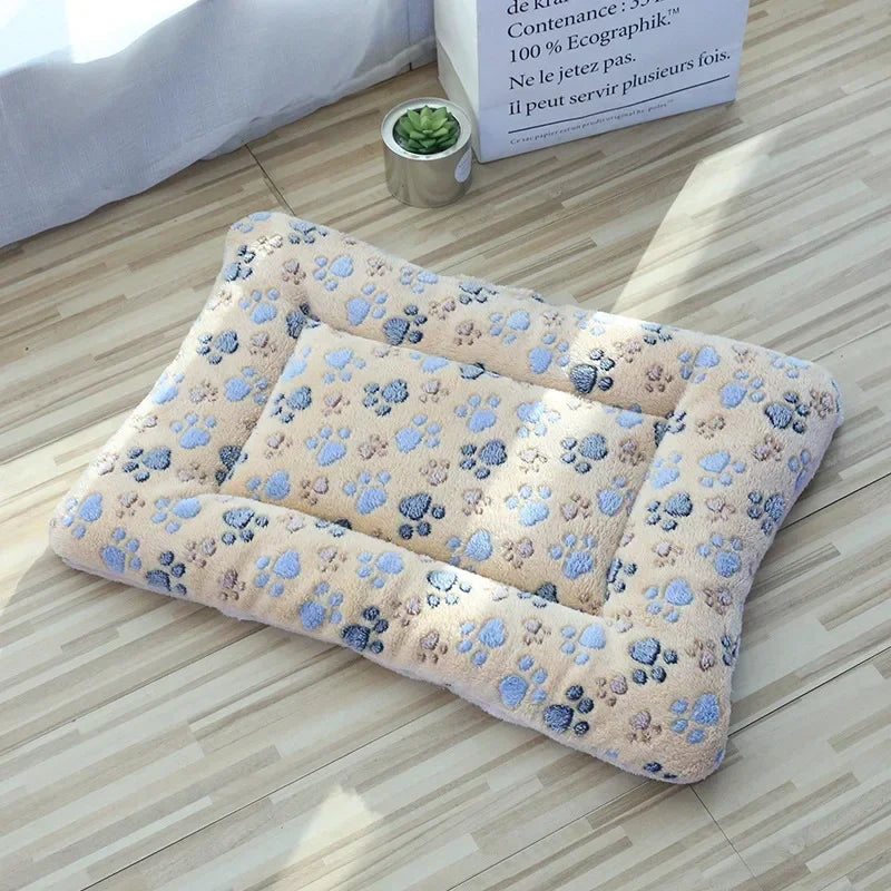 Double-Sided Pet Mat – Plush Sleeping Bed for Cats & Small Dogs